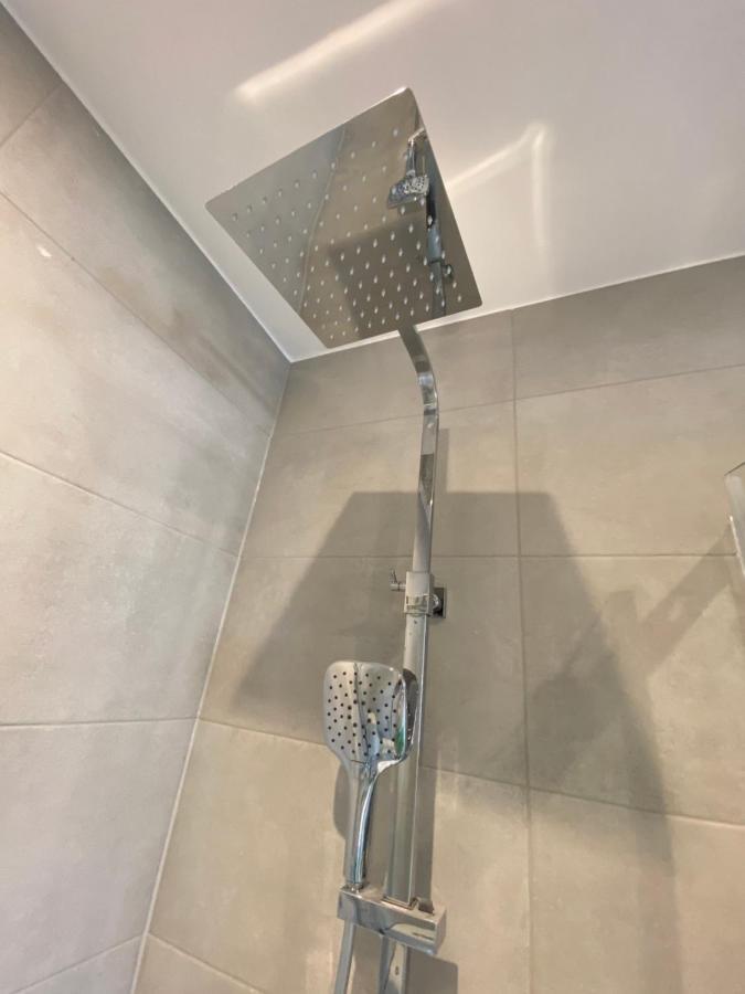 Spectacular Modern, Private Apartment,15 Mins To Central London Hendon Eksteriør billede
